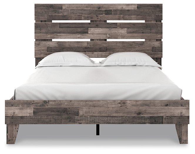 Neilsville Panel Bed